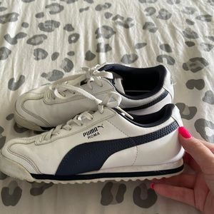 Puma Roma sneakers